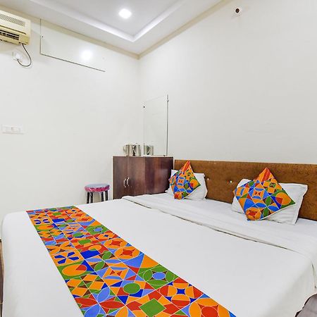 Fabexpress Devani Palace Ujjain Dış mekan fotoğraf